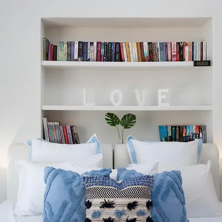 Blue Canvas Villa