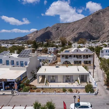 Villa Blue Canvas Perissa (Santorini)