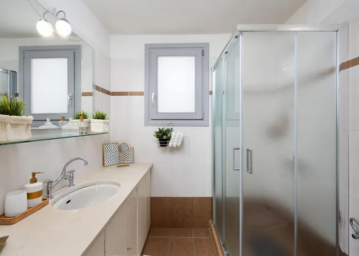 Blue Canvas * Περίσσα