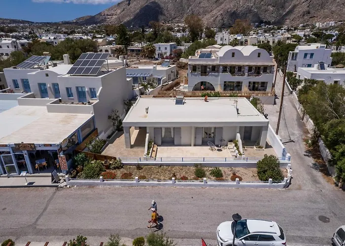 Villa Blue Canvas Perissa (Santorini)